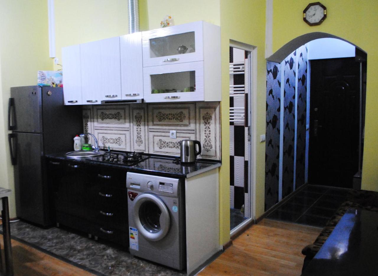 Apartament Giorgi Боржоми Екстериор снимка