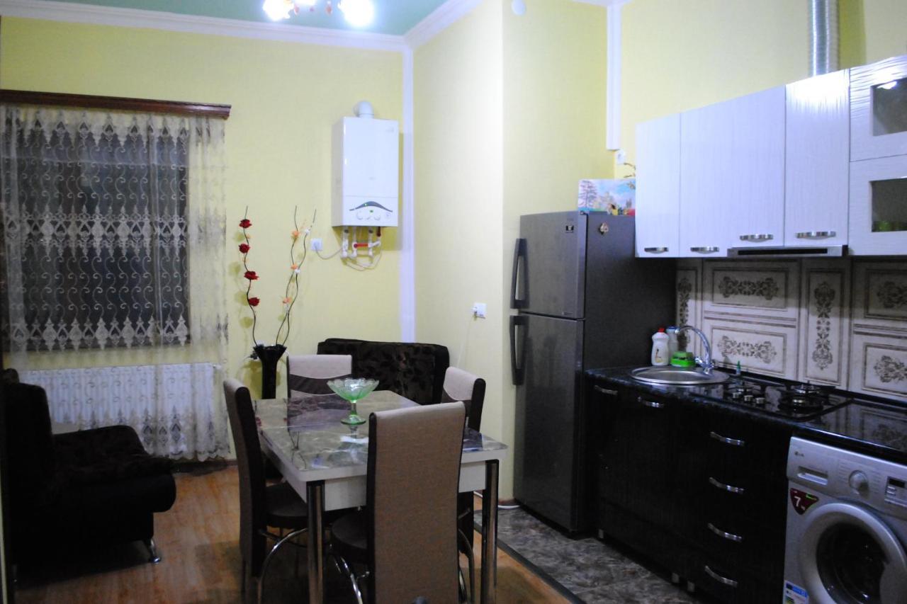 Apartament Giorgi Боржоми Екстериор снимка